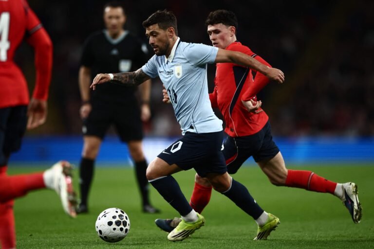 Arrascaeta será convocado para a Copa independentemente de recuperação de fratura, garante jornal uruguaio