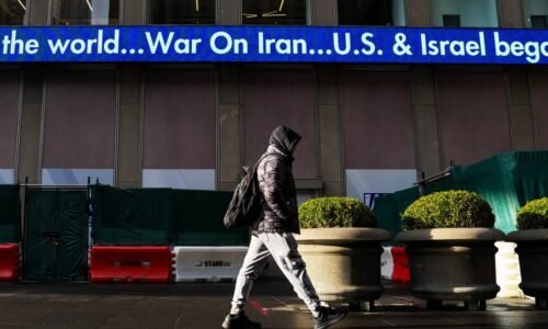 As Iran war drags on, Trump and Fox News are trapped in a doom loop