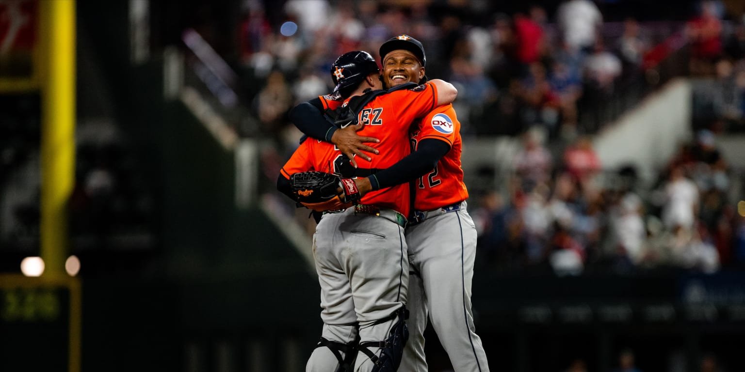 Astros throw combined no-hitter against Rangers