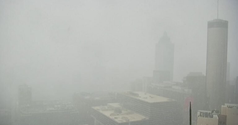 Atlanta flash flood warning: Heavy rain floods metro streets
