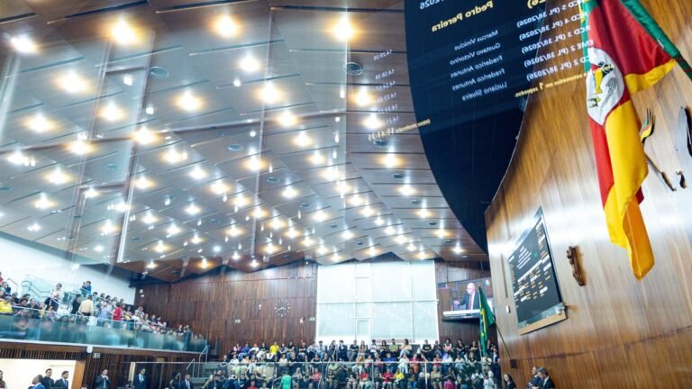 Aumento no salário mínimo estadual será votado nesta terça-feira