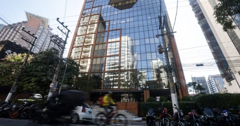 Banco de Edir Macedo passa carteira podre a fundos e esconde prejuízo multimilionário