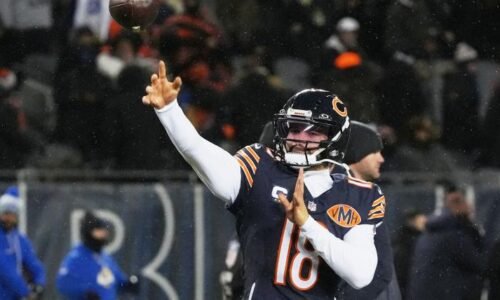 Bears-Raiders blockbuster trade pitch sends $106 million 10-sack star to Chicago