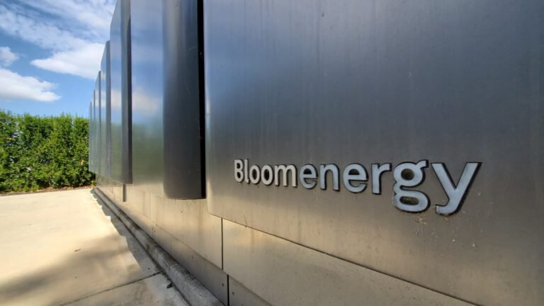 Bloom Energy rises 2% after partnership with European AI cloud firm