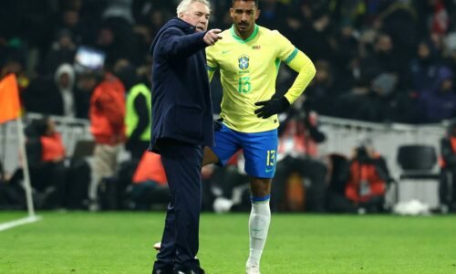 Brasil sofre nas laterais, onde tem craques históricos - 01/05/2026 - Esporte