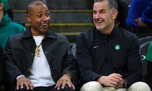 Isaiah Thomas sat courtside with Celtics owner Bill Chisholm at TD Garden on Dec. 19, 2025.
