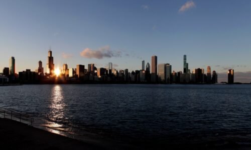 Chicago Memorial Day forecast calls for rising temps, occasional rain – NBC Chicago