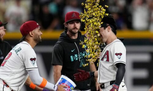 Corbin Carroll hits walk-off single in D-backs' win over Rockies