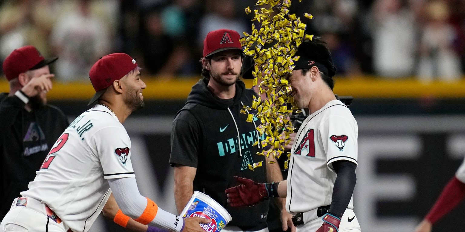 Corbin Carroll hits walk-off single in D-backs' win over Rockies