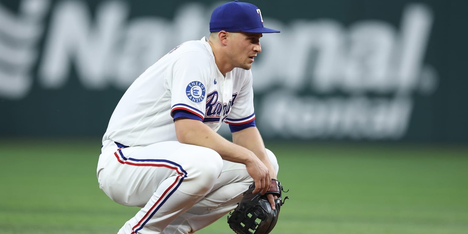 Corey Seager to injured list with lower back inflammation