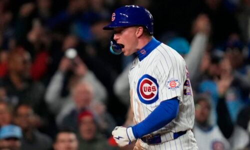 Cubs' third straight walk-off extends home winning streak to 14 games