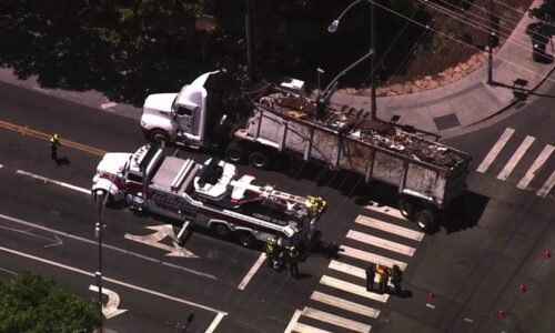 Damaged scrap metal truck shuts down traffic, causes power outage in San Jose