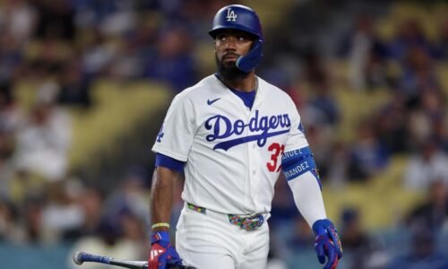 Dodgers' injury woes continue as Teoscar Hernández leaves game with strained hamstring