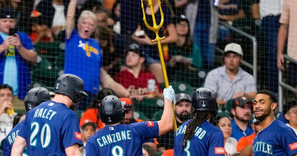 Dom Canzone slams Mariners past Astros; Cal Raleigh snaps 0-for-38 skid