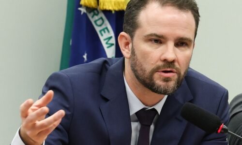 Durigan diz que União negocia avalizar empréstimo para salvar BRB