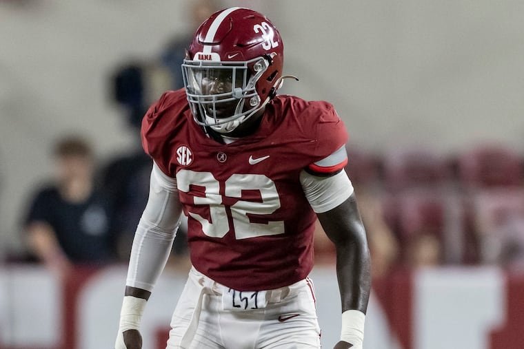 Alabama linebacker Deontae Lawson (32) is part of the Eagles' undrafted free agent class.