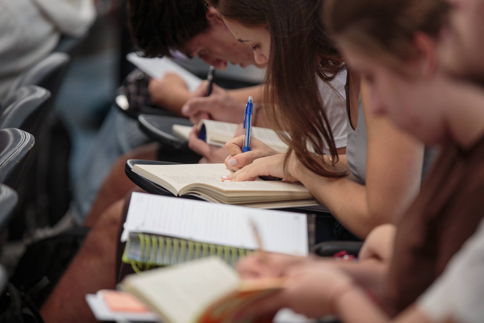 Enem 2026: Inscrições começam 25 de maio; confira datas - 22/05/2026 - Educação