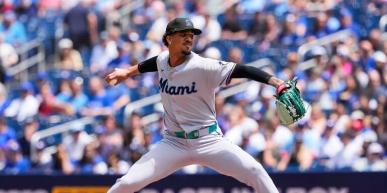 Eury Pérez leaves game vs. Blue Jays after four innings