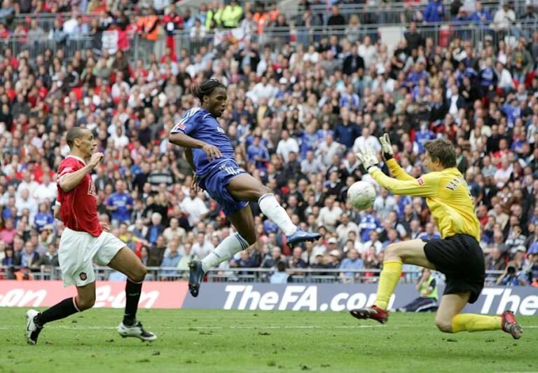 FA Cup final memories: Drogba wins it at the new Wembley | News | Official Site