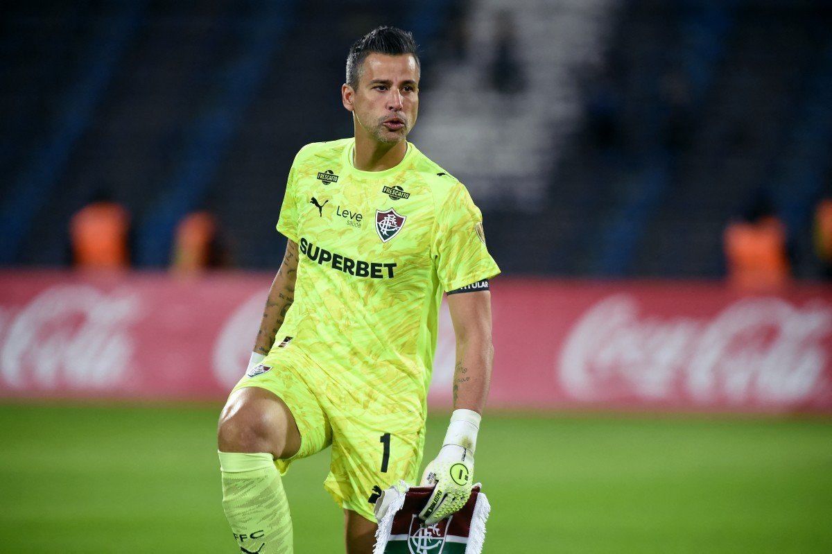 Fábio, do Fluminense, comenta falta de chances na Seleção: "Não faço meu melhor pela CBF"