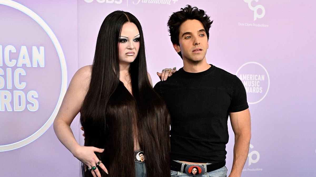 Hacks' Meg Stalter & Paul W. Downs Joke They're Wearing 'Everyday Looks' at American Music Awards 2026 - Just Jared - Celebrity News and Gossip