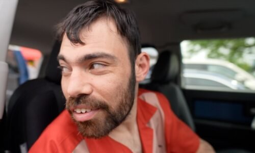 'He's a superhero' | Loveland man with cerebral palsy trains for Flying Pig race