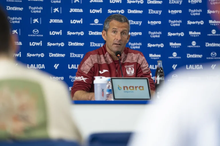 Igor Oca: "We have the obligation to increase the distance to achieve the goal and the first challenge is tomorrow" - C.D. Leganés