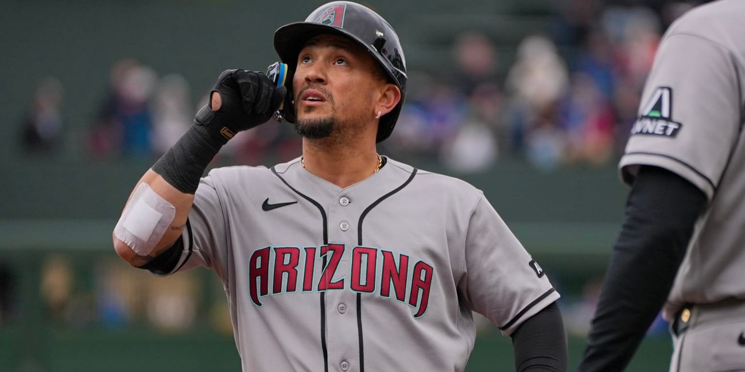 Ildemaro Vargas season-opening hitting streak 24 games