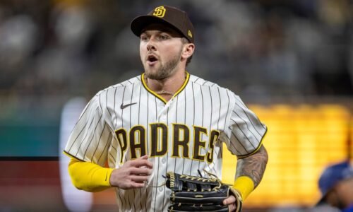 Jackson Merrill returns to Padres' lineup after back injury
