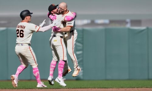 Jesus Rodriguez gives Giants 12th-inning walk-off win vs. Pirates