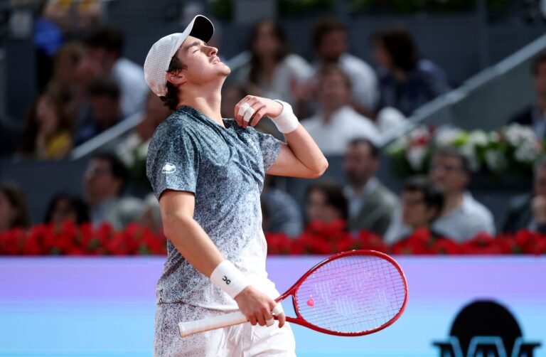 João Fonseca está fora do ATP 500 de Hamburgo