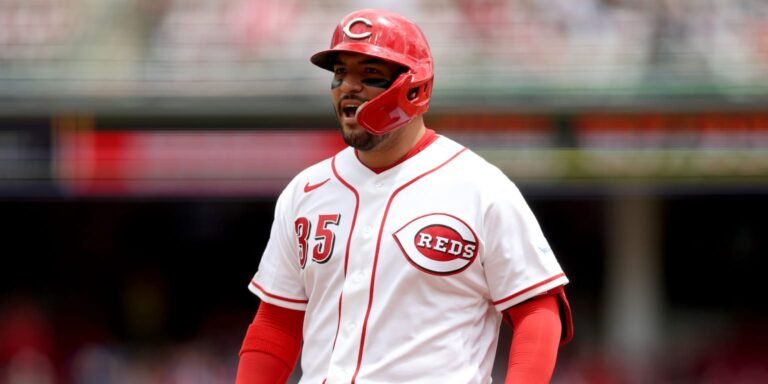 Jose Trevino placed on injured list for Reds
