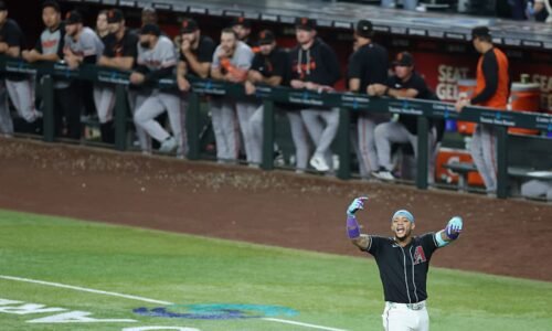 Ketel Marte hits walk-off homer caps D-backs' impressive comeback