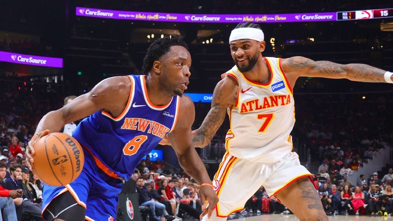 Knicks finish off Hawks with record performance in Game 6