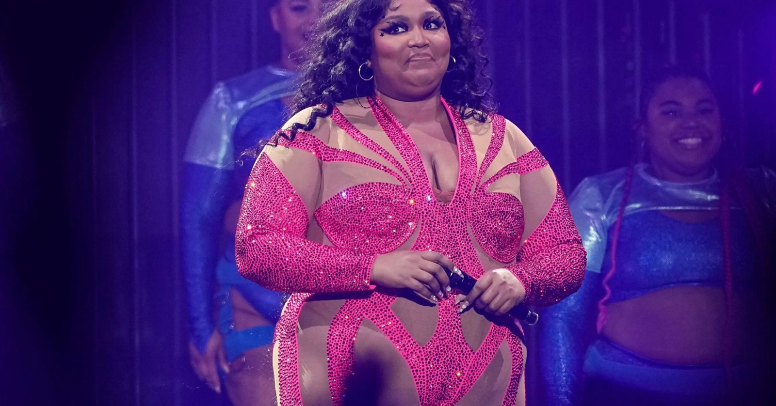 Lizzo Doesn't Have Industry Friends But Loves SZA