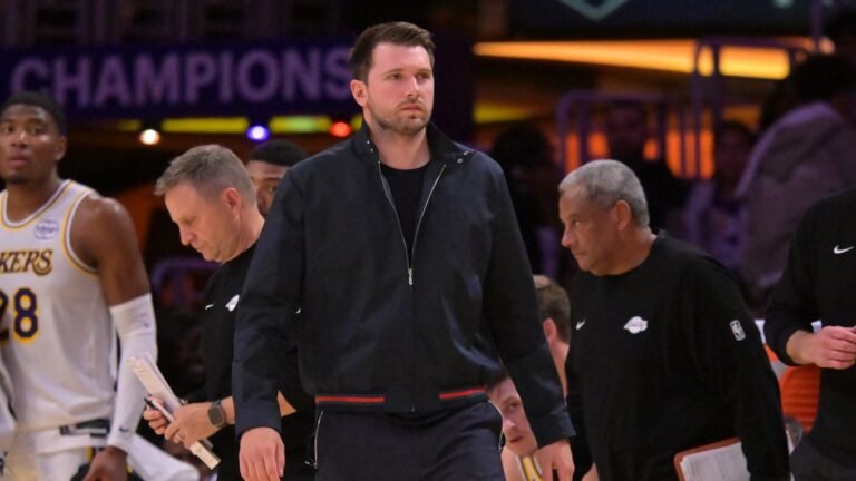 Luka Doncic injury update NBA playoffs Game 4 Lakers vs. Thunder