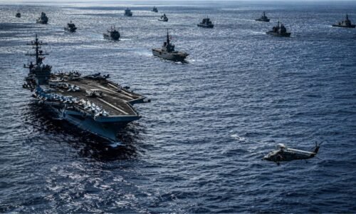 Maior operação naval do planeta reunirá 40 navios, 5 submarinos e 25 mil militares no Havaí