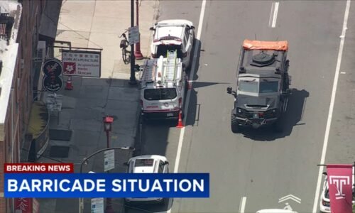 Man in custody following barricade situation in Philadelphia's Chinatown section
