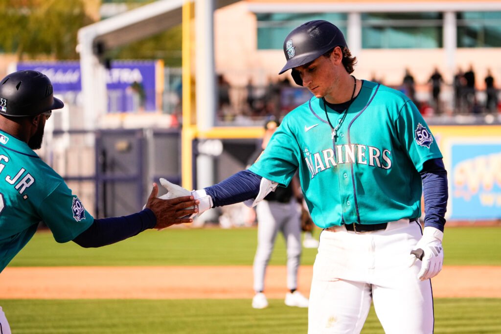 Mariners To Promote Colt Emerson
