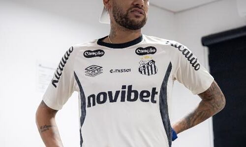 Mauro Cezar critica subserviência do clube