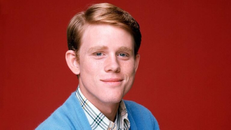 Meet Ron Howard's only sibling