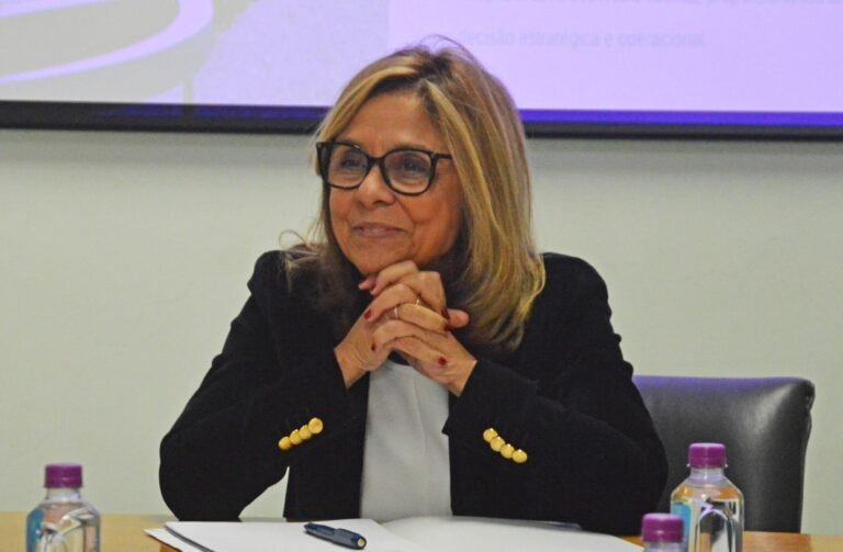 Sul Informação Winter is going to be "very tough" because of a new strain of the flu.