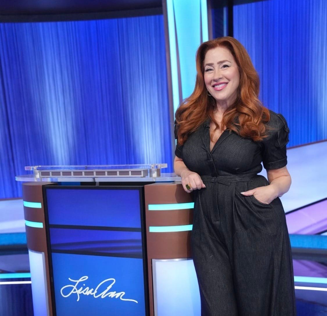 Montgomery County Native Lisa Ann Walter Competing on Celebrity Jeopardy Tonight
