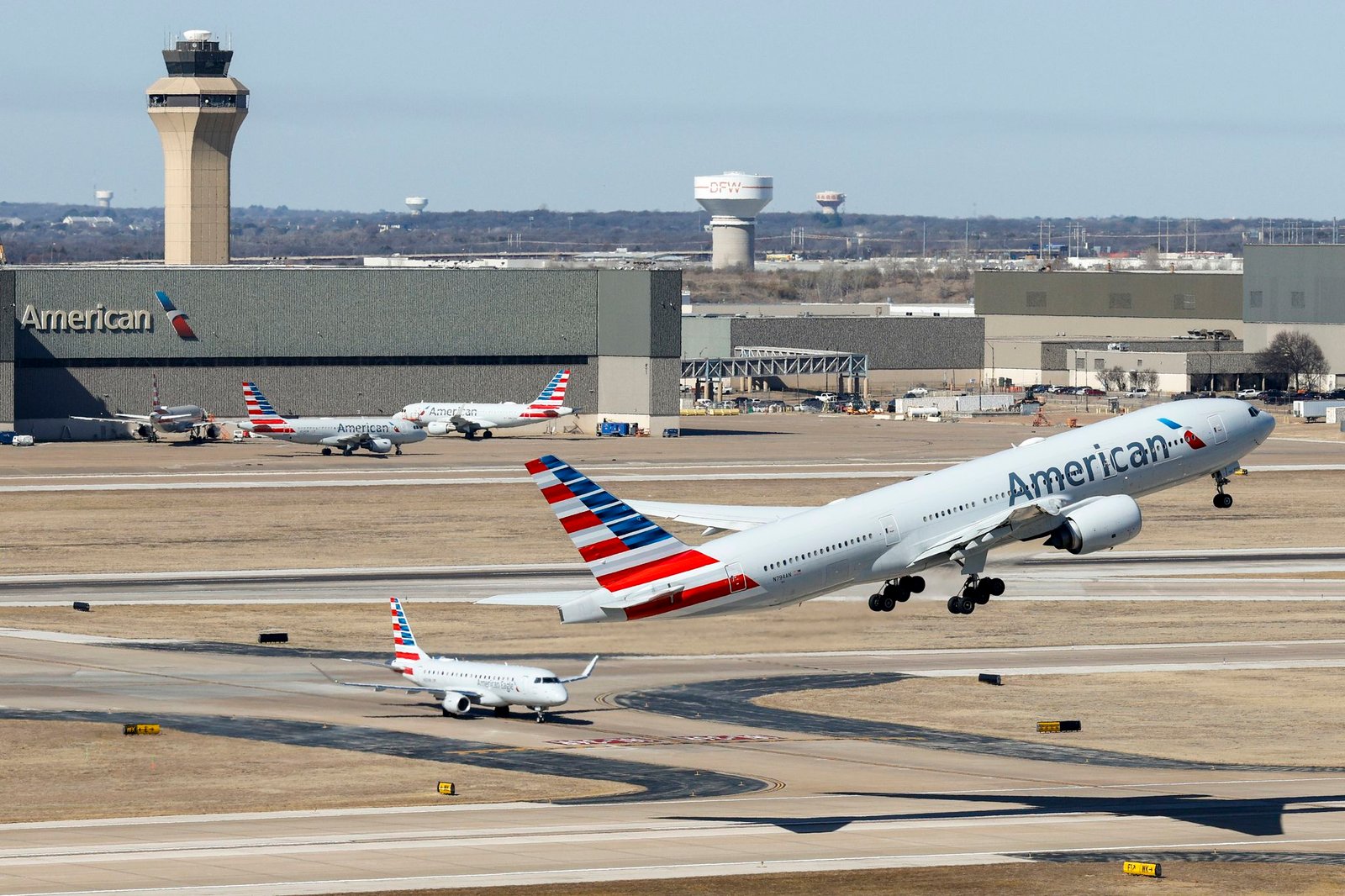 More than 200 flights canceled at DFW International Airport