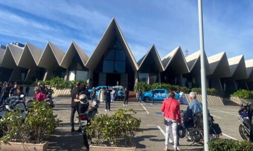 Motociata leva imagem de São José até o Seminário e marca início das celebrações na Festa do Trabalhador