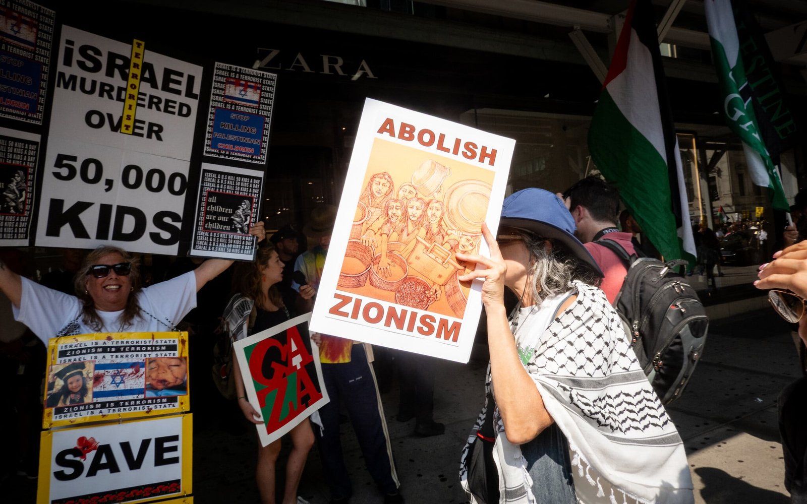 New York City garden that had barred Zionist members drops the requirement