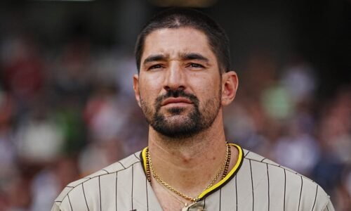 Nick Castellanos faces Phillies for first time since release