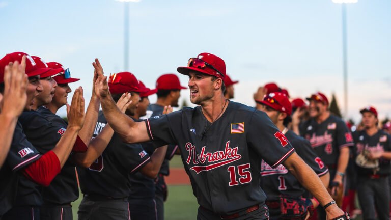 No. 24 Huskers Reach 40-Win Mark with Six-Run Ninth - University of Nebraska