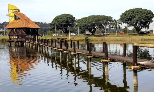 Parque Náutico ganha chalana infantil e campo de futebol americano