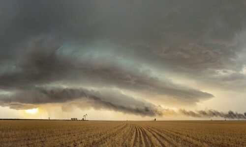 Plains and the Midwest bracing for more severe weather, possible tornadoes